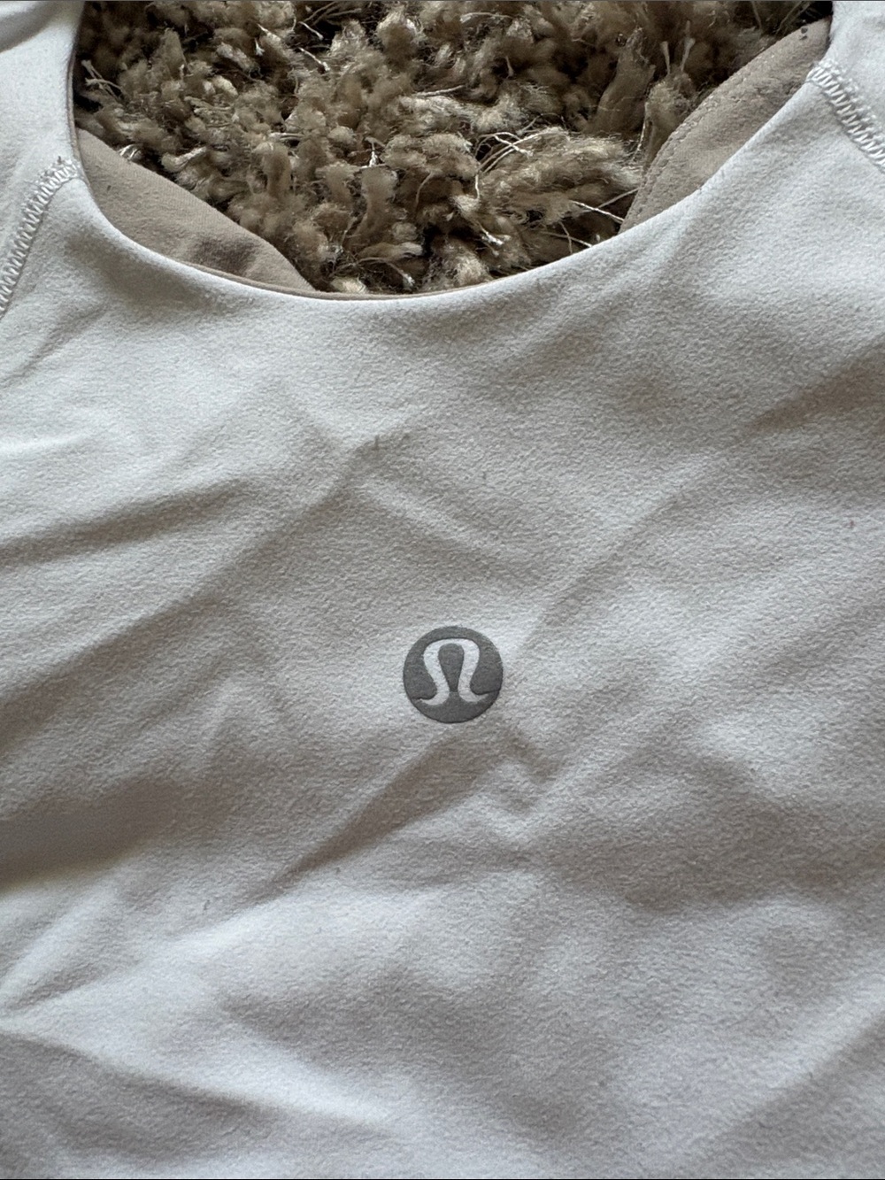 White Lululemon Align crop - Picture 3 of 3